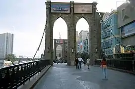 Réplica de puente de Brooklyn de NY.