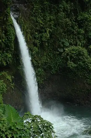 Catarata La Paz, distrito Sarapiquí del cantón central de Alajuela