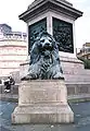 Uno de los leones de la base de columna dedicada a Horacio Nelson en Londres, su trabajo más conocido.