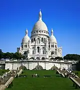 Basílica del Sagrado Corazón de París (1875-1923), obra de Paul Abadie