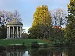 El templo Leibniz en el Georgengarten, Hanover