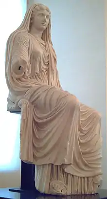Estatua sedente de Livia.