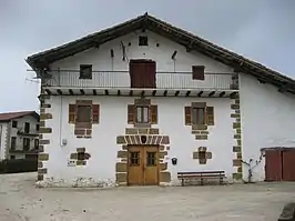 Goikoetxea, una de las casas de Locen