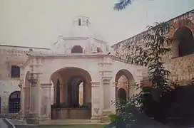 Los Lavaderos, en un ex convento de la ciudad de Oaxaca; actualmente, parte del Hotel Camino Real.