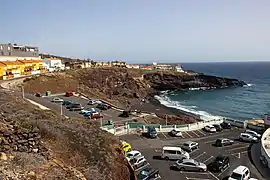 Playa de El Abrigo y urbanización de Los Roques.