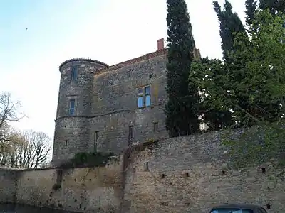 Fachada este del castillo