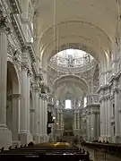 Interior de la iglesia.