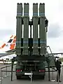 Un MAN SX45 8x8 10 toneladas IRIS-T SLM lanzador trasero