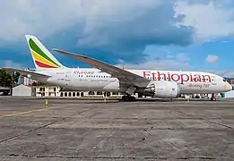 Boeing 787 de Ethiopian Airlines en el Aeropuerto Internacional La Aurora