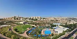 Panorama de Ma'ale Adumim desde el desierto de Judea