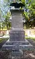 Memorial por los soldados caídos del Regimiento de Fusileros de Magdeburgo No. 36 en el cementerio de Uettingen