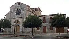 Vista de la Iglesia de San Miguel, en Calonge