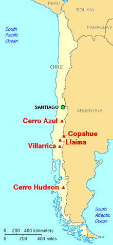 El rango de los cinco mayores volcanes desde el Cerro Azul en Chile Central, south through Copahue, Llaima, y Villarrica, hasta el Cerro Hudson.