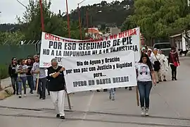 Marcha conmemorativa del octavo aniversario