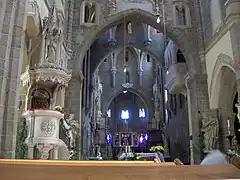 Interior de la basílica de San Procopio, Trebic (1240s-1250s)