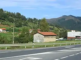 Ermita de Santa Cruz, en Marquina