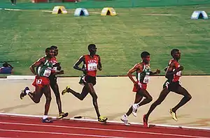 10 000 metros en Juegos Olímpicos de Sídney 2000.