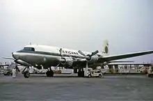 Douglas DC-6 de Mexicana (XA-MON) en el Aeropuerto Internacional de la Ciudad de México.