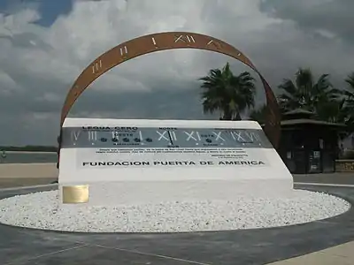 Monumento "Legua Cero" en Sanlúcar de Barrameda de 2011.