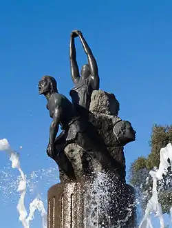 Guayre Doramas, conjunto escultórico Volcán de Doramas (1981), obra de José Luis Marrero, Arucas