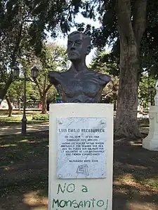 Busto en Parque Italia - Valparaíso.