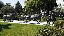 Monumento a los encierros en San Sebastián de los Reyes.