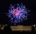 Fuegos artificiales en la villa