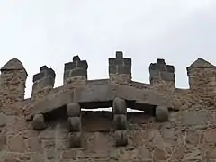Matacán en la muralla de Ávila.