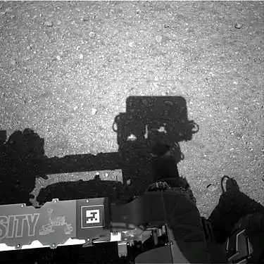 Primera foto tomada por la navcam del Curiosity.