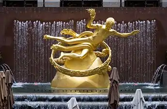 Estatua de Prometeo de Paul Manship en el Rockefeller Center (1934).