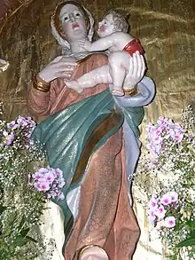 Imagen de la Virgen de las Nieves en su ermita. Agosto 2004.