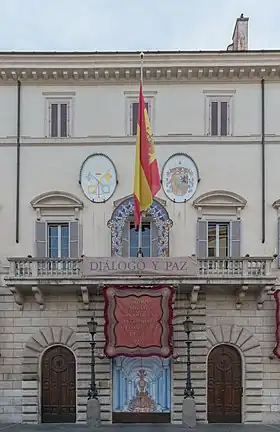 Embajada de España ante la Santa Sede, que se encuentra en la plaza de España.