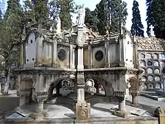 Panteón Bastinos, cementerio de Montjuic (1899).