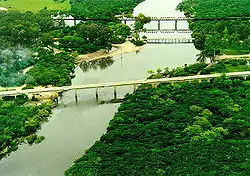 el río Olimar y sus tres puentes