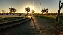 Parque Pulmahue en un atardecer veraniego.