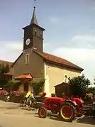 Iglesia rural entre Orbe y Cossonay.