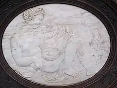 Escultura de Pierino da Vinci, en relieve.