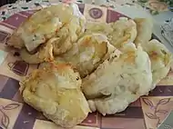 Pisang goreng rebozado.