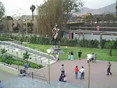 Estatua de Francisco Pizarro