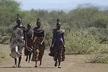 Grupo de mujeres del pueblo pokot.