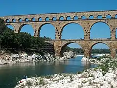 Pont du Gard, cerca de Nimes
