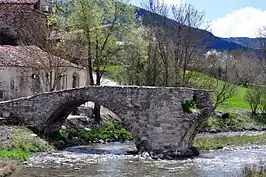 Puente antiguo de Vilaller