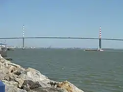 El puente visto desde Saint-Nazaire.