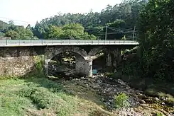 Puente sobre el río Tamuxe