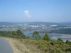 Vista de Puenteceso y el Allones desde el Monte Branco.