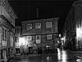 Casas tradicionales gallegas en la plaza