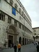 El Portale delle Arti en el Corso Vannucci
