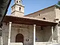 Pórtico de la iglesia parroquial de los santos Justo y Pastor de Villar del Cobo (Teruel)