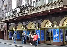 Teatro "Prince Edward" (representación musical de Mary Poppins; 2005).