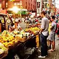 Kiosko de alimento en Mulberry Street